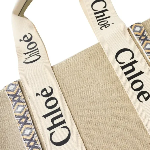 Medium Woody Tote Bag