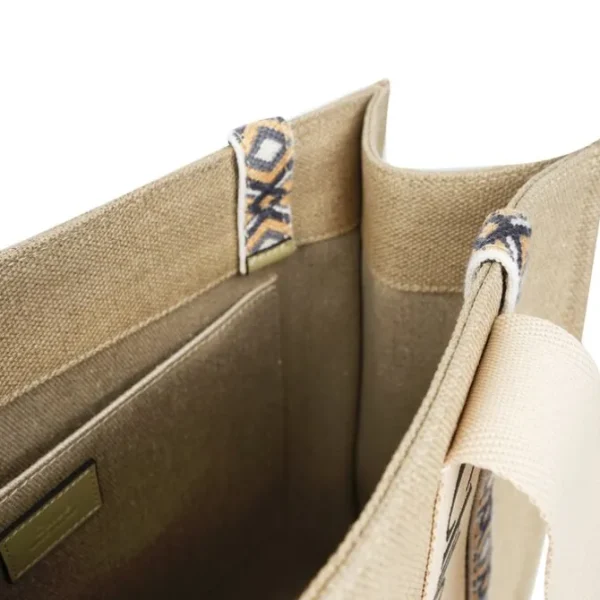 Medium Woody Tote Bag