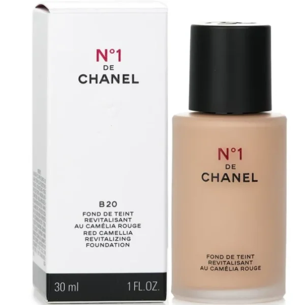 N°1 De Chanel Red Camellia Revitalizing Foundation
