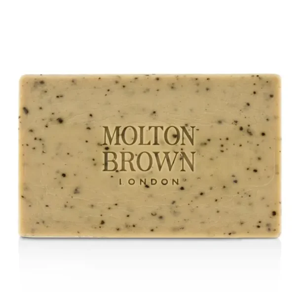 Re-Charge Black Pepper Body Scrub Bar