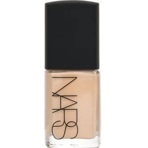 Sheer Glow Foundation