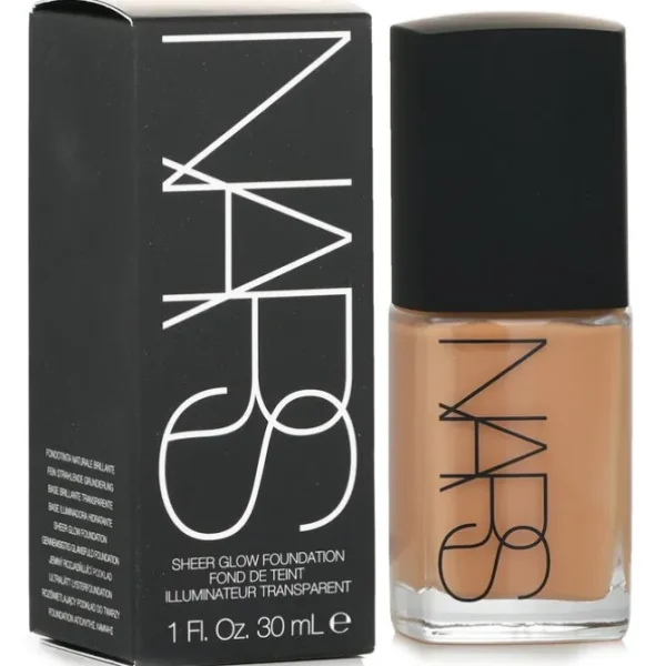 Sheer Glow Foundation