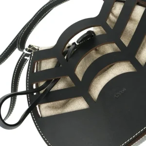 Small kayan round bucket bag