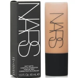 Soft Matte Complete Foundation