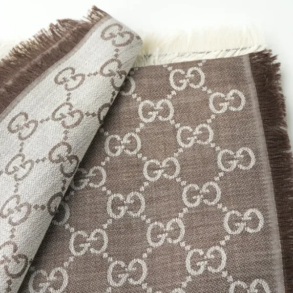 Square Scarf 281942 Beige/L. Brown