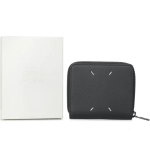 Zip-around compact wallet